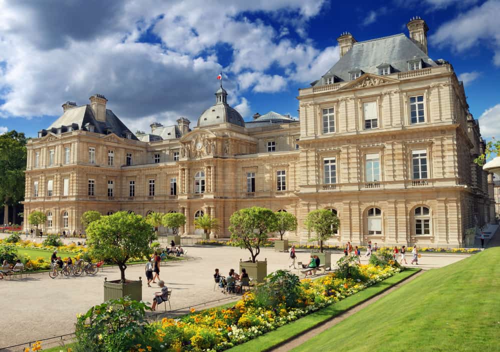 ארמון לוקסמבורג פריז- סיפורו של משכן הסנאט הצרפתי