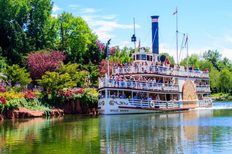 דיסנילנד, דיסנילנד פריז: Disneyland Paris המדריך המלא למטייל