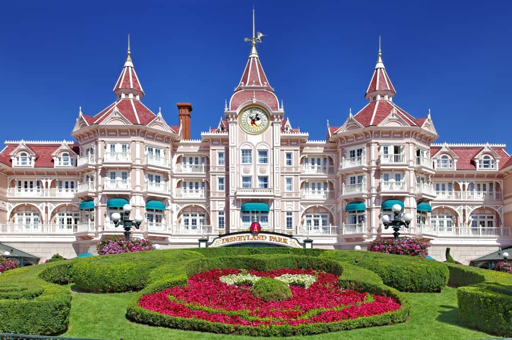דיסנילנד פריז: Disneyland Paris המדריך המלא למטייל