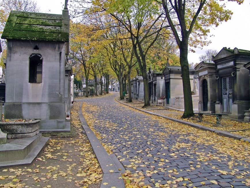 פר לשז פריז- בית הקברות המפורסם בעולם