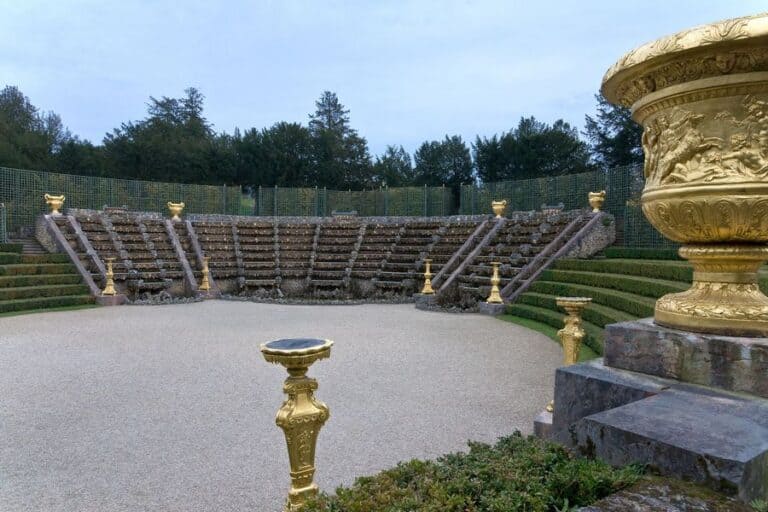 המפלים בחורשת "אולם הנשפים" ארמון ורסאי מקור- ויקפדיה