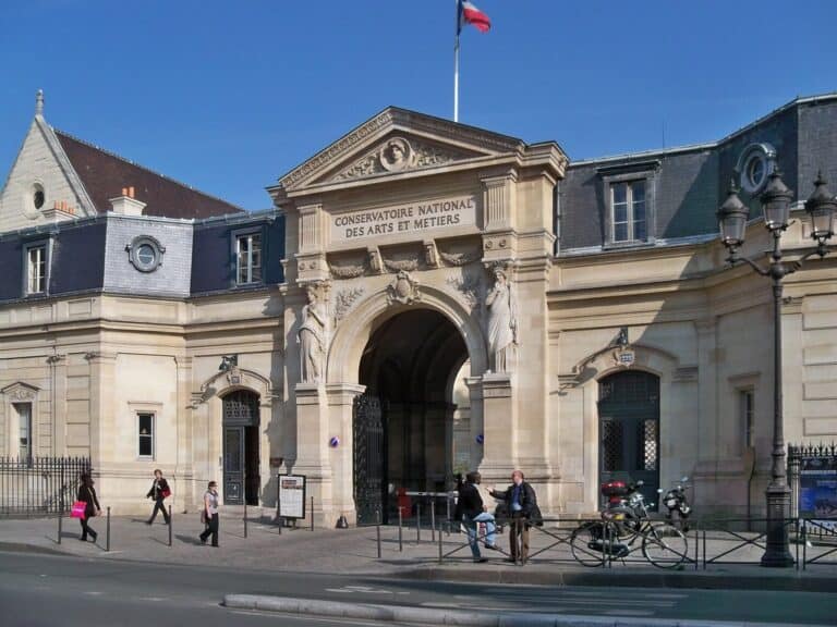 musee des arts et métiers מוזיאון האמנויות והמקצועות פריז