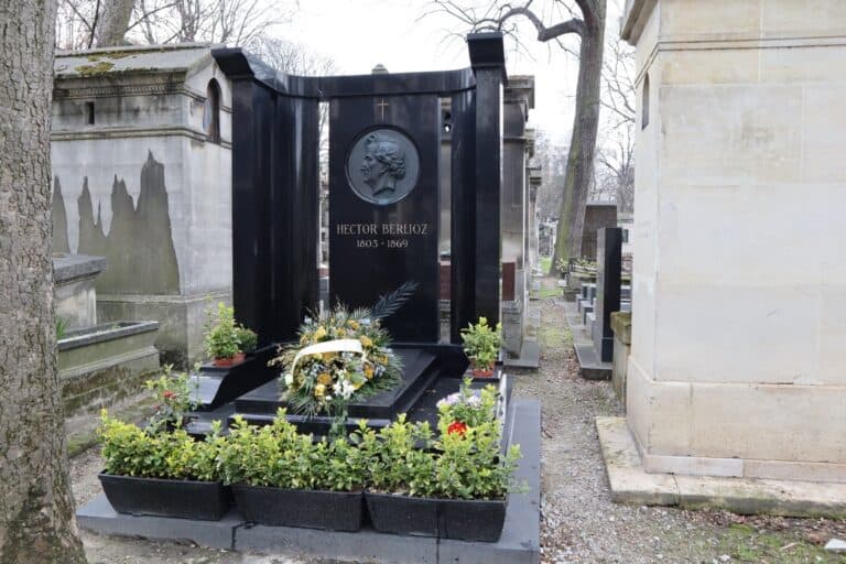 הקטור ברליוז בית הקברות מונמארטר פריז צילום: ניר יבלונקה