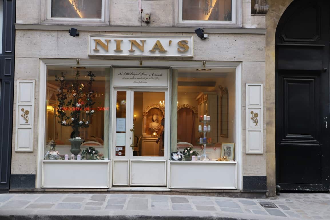Nina's Vendôme- לשתות תה עם מארי אנטואנט