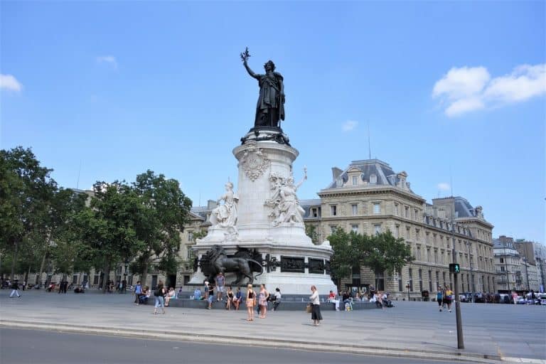 כיכר הרפובליקה, כיכר הרפובליקה בפריז ופסלה של מריאן