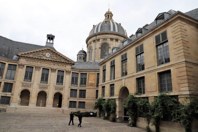 מכון צרפת, מכון צרפת בפריז- l’Institut de France